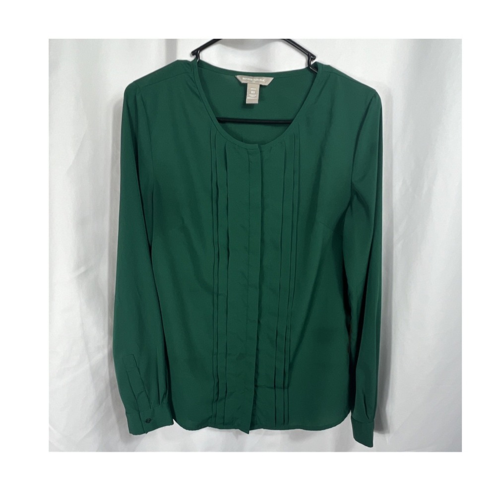 Banana Republic Petite XS Green Pleated Button-Up Blouse Long Sleeve Polyester